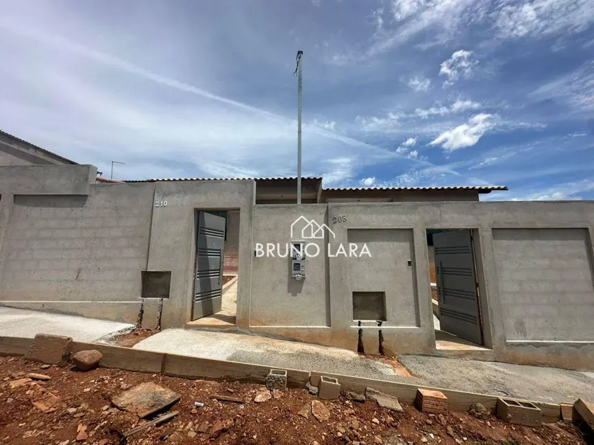 Foto 3 de Casa com 2 quartos à venda, 180m2 em Sao Joaquim De Bicas - MG