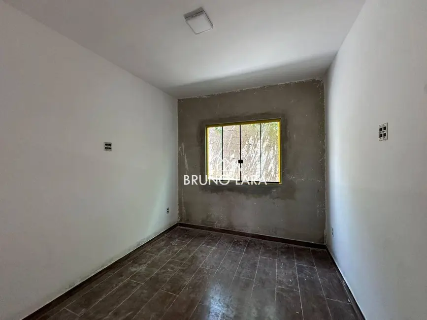 Foto 9 de Casa com 2 quartos à venda, 180m2 em Sao Joaquim De Bicas - MG