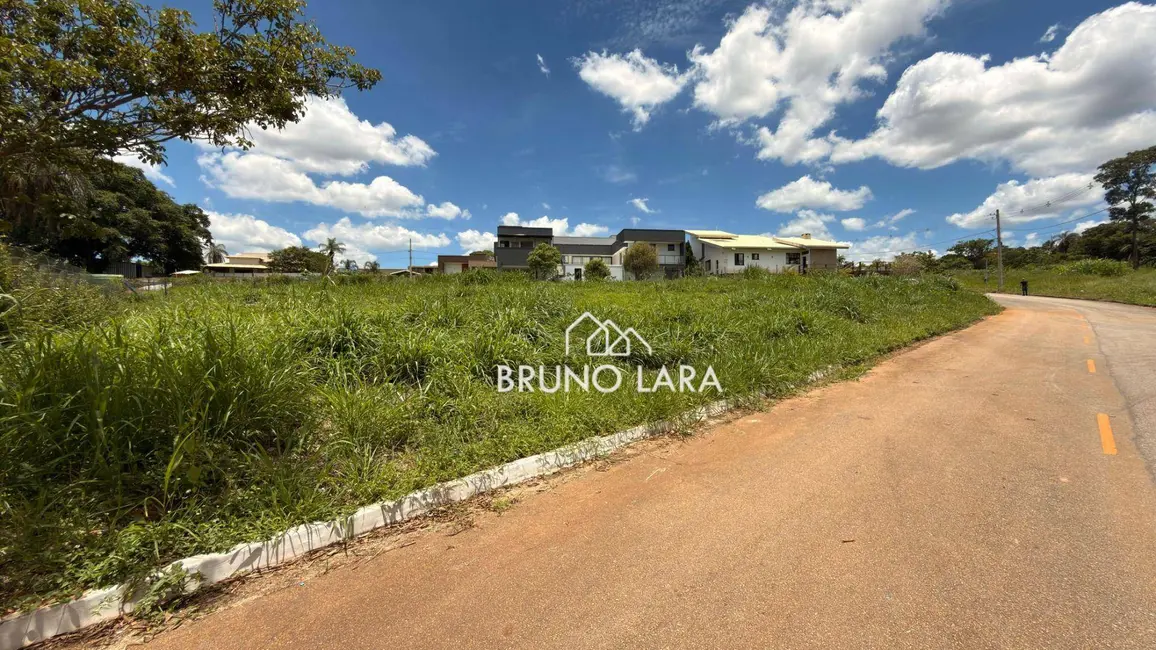 Foto 1 de Terreno / Lote à venda, 1226m2 em Igarape - MG
