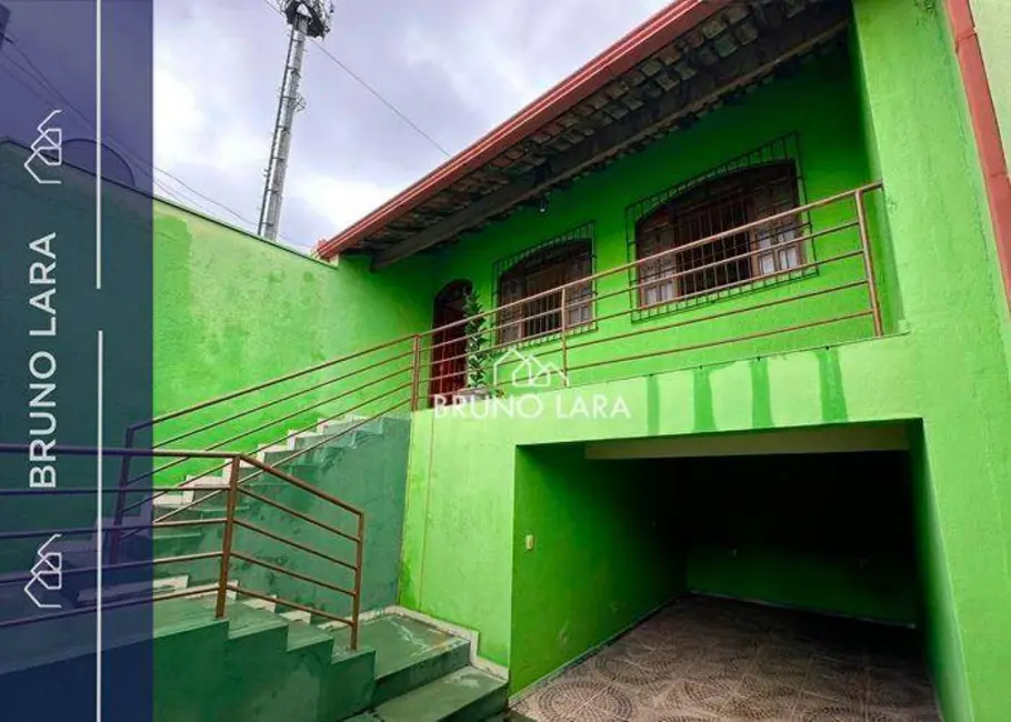 Foto 1 de Casa com 3 quartos à venda, 194m2 em Senhora das Graças, Betim - MG