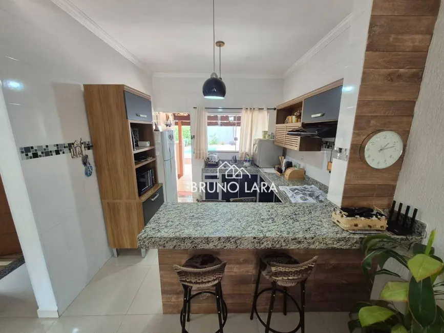 Foto 8 de Casa com 3 quartos à venda, 360m2 em Igarape - MG