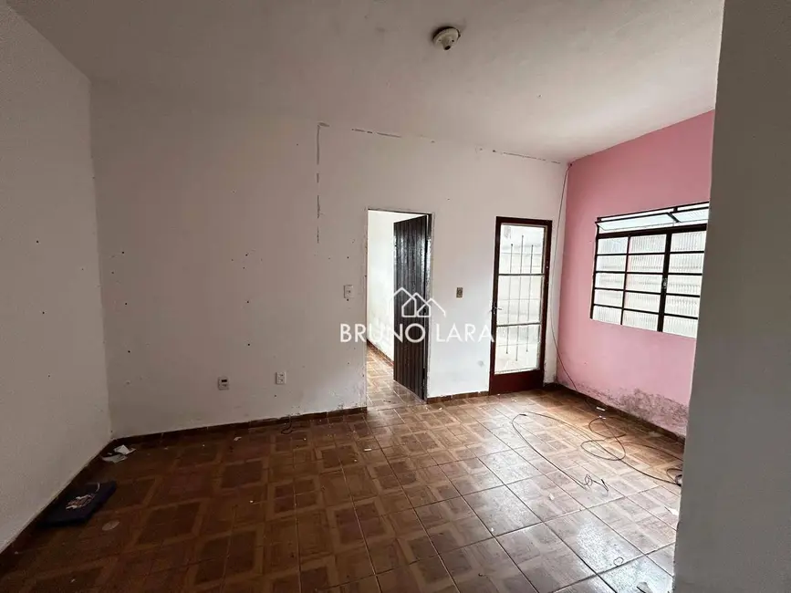 Foto 3 de Casa com 2 quartos à venda, 180m2 em Igarape - MG