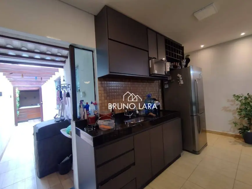 Foto 6 de Casa com 2 quartos para alugar, 180m2 em Igarape - MG