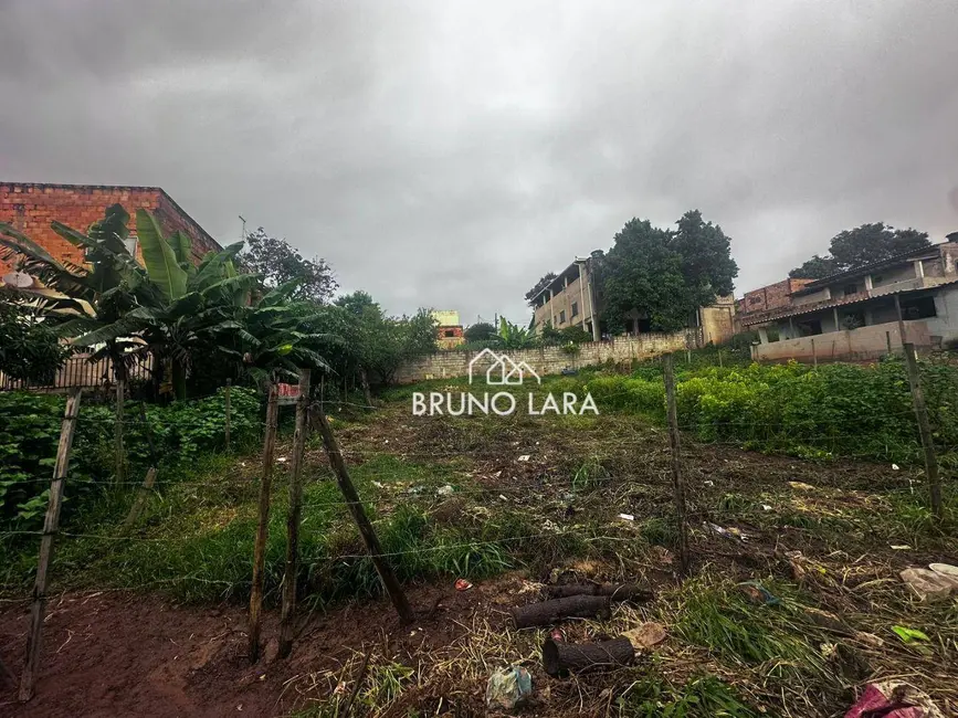 Foto 2 de Terreno / Lote à venda, 360m2 em Sao Joaquim De Bicas - MG