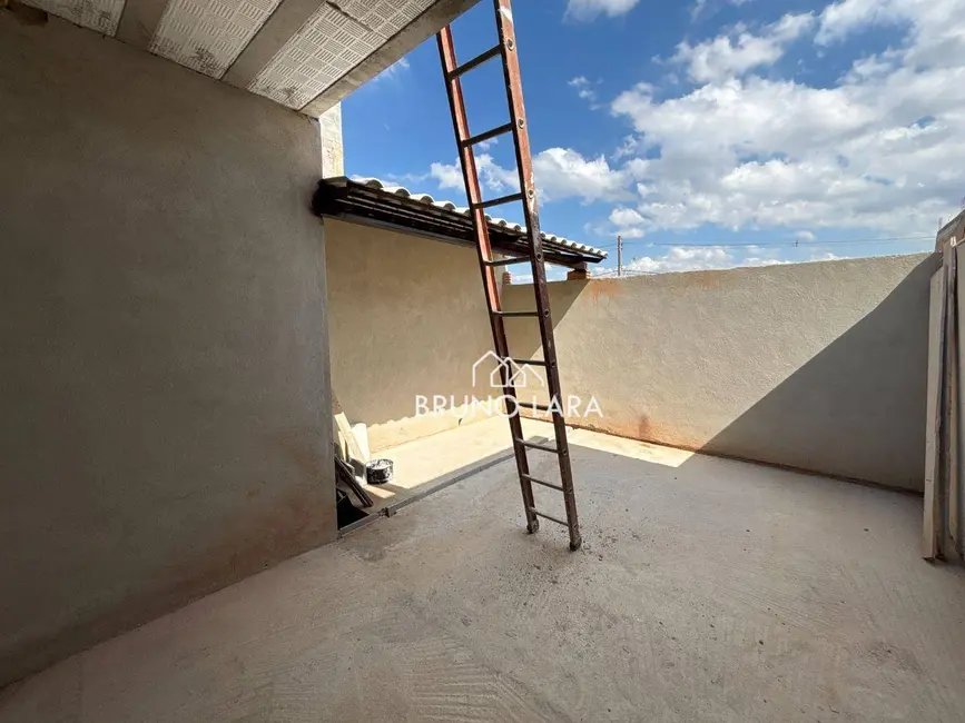 Foto 4 de Casa com 2 quartos à venda, 100m2 em Monte Verde, Betim - MG