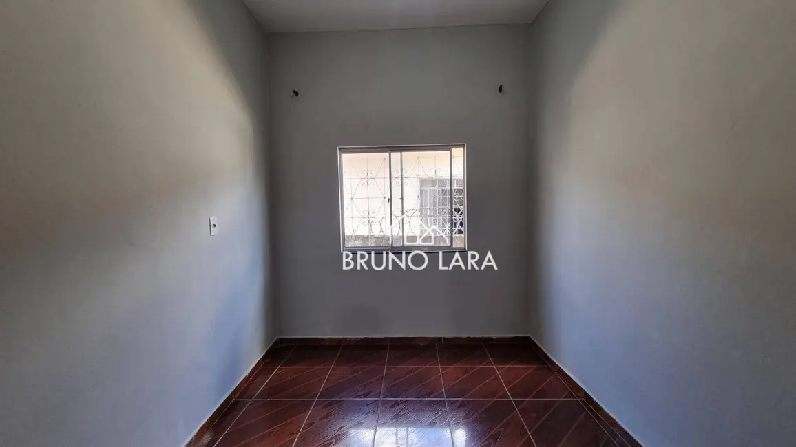 Foto 8 de Casa com 3 quartos para alugar, 434m2 em Centro, Igarape - MG