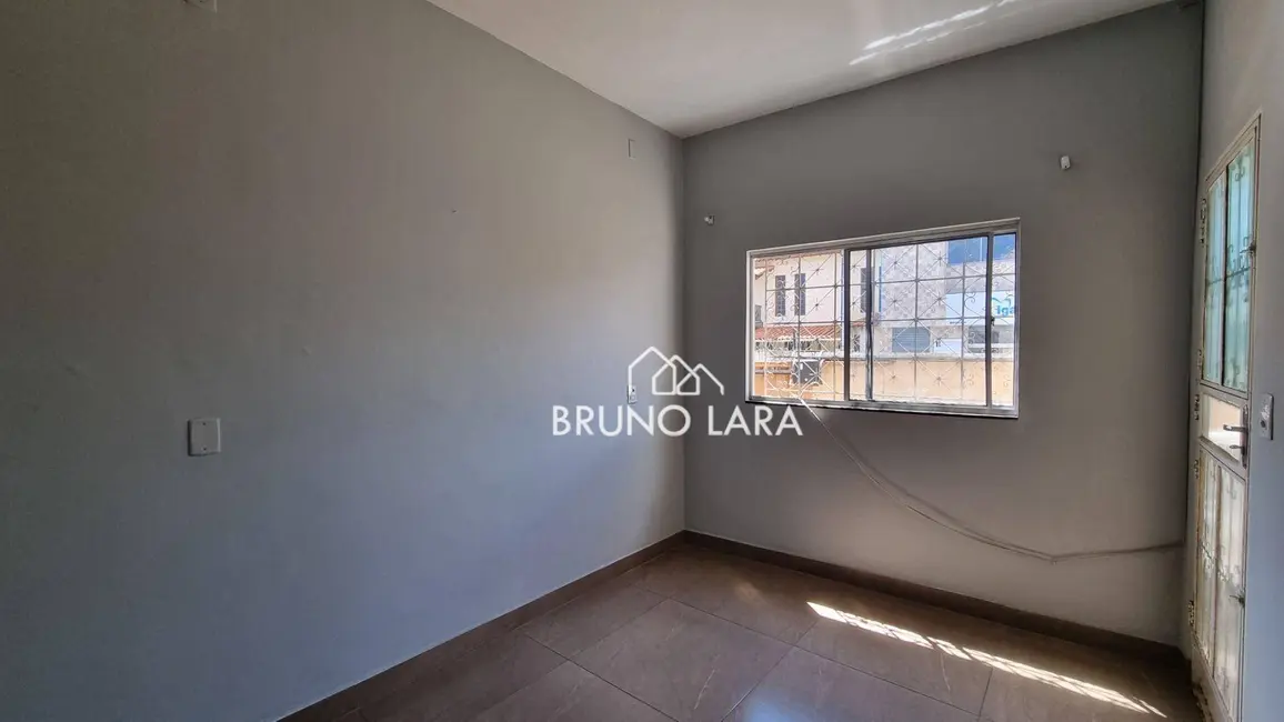 Foto 4 de Casa com 3 quartos para alugar, 434m2 em Centro, Igarape - MG