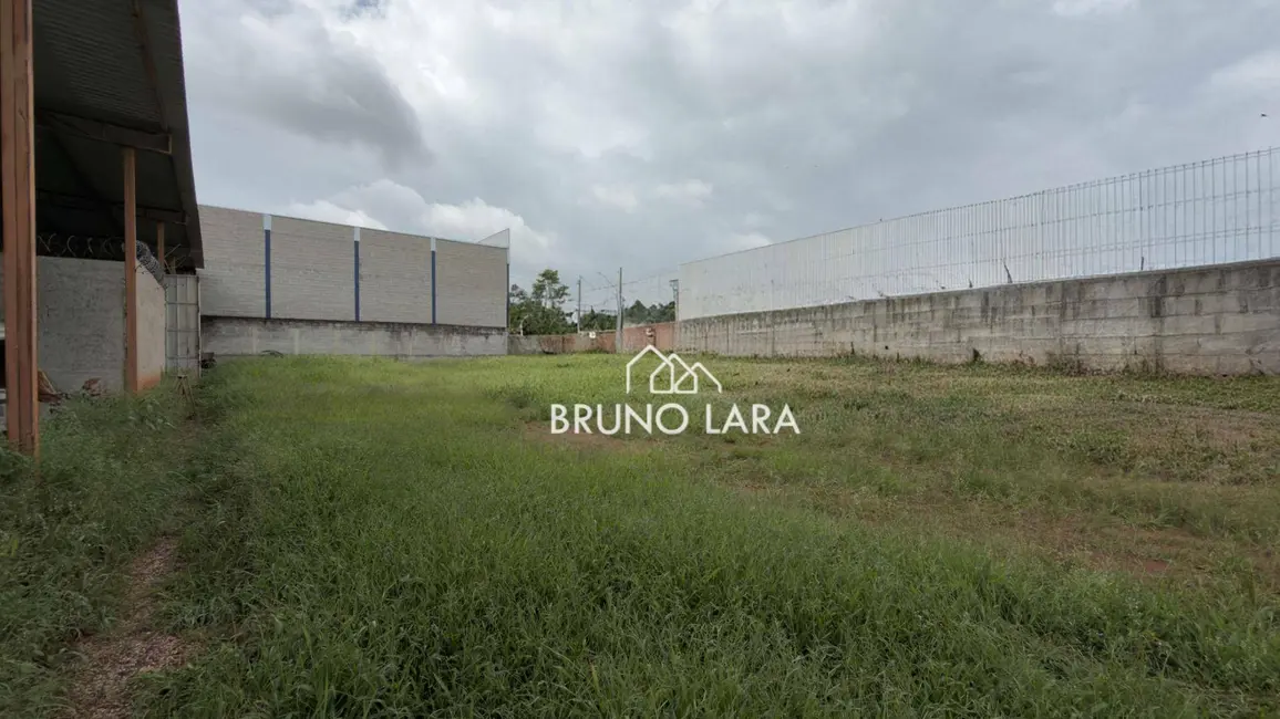 Armazém / Galpão à venda, 3200m2 em Igarape - MG - imagem 2 Foto 2 de Armazém / Galpão à venda, 3200m2 em Igarape - MG