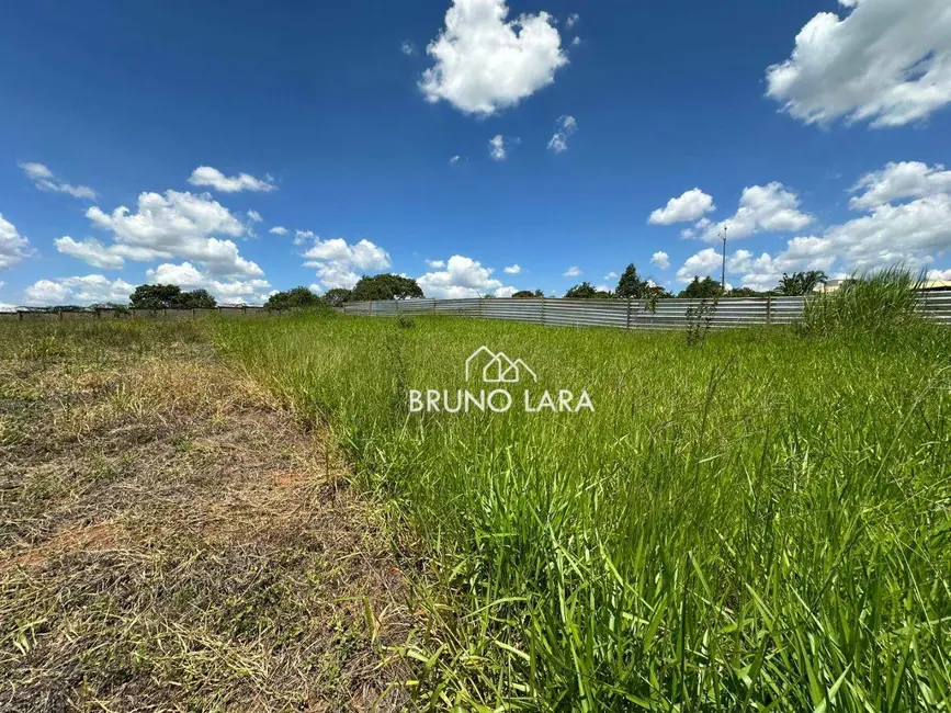 Foto 1 de Terreno / Lote à venda, 1000m2 em Igarape - MG