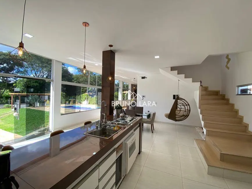 Foto 4 de Casa com 3 quartos à venda, 1000m2 em Igarape - MG