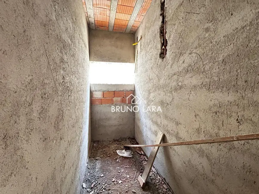 Foto 6 de Casa com 2 quartos à venda, 180m2 em Igarape - MG