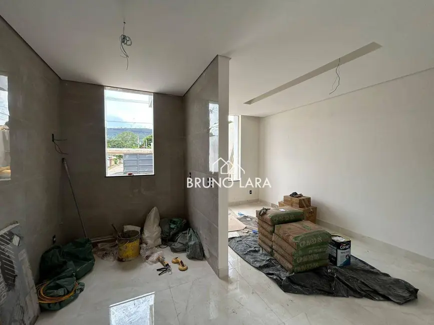 Foto 3 de Casa com 2 quartos à venda, 150m2 em Igarape - MG