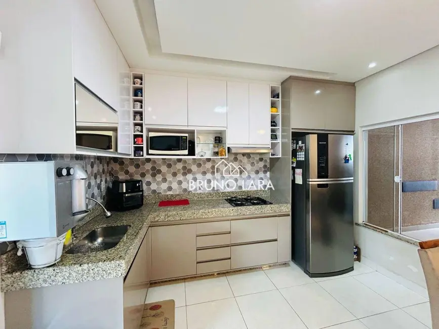 Foto 8 de Casa com 3 quartos à venda, 360m2 em Igarape - MG