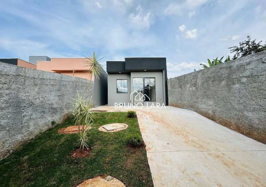 Foto 1 de Casa com 3 quartos à venda, 180m2 em Igarape - MG