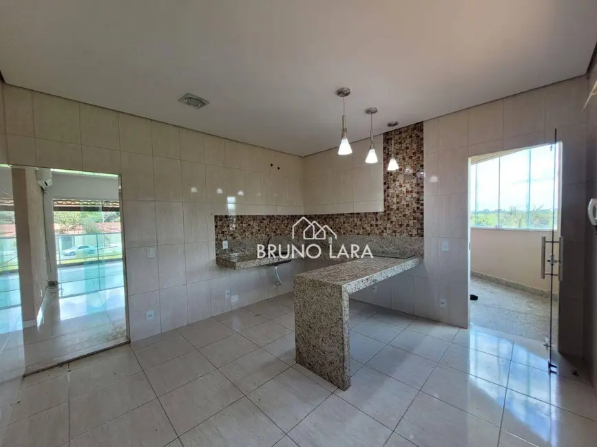 Foto 3 de Casa com 3 quartos para alugar, 300m2 em Centro, Igarape - MG