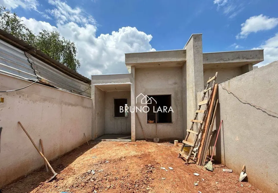 Foto 2 de Casa com 2 quartos à venda, 120m2 em Igarape - MG