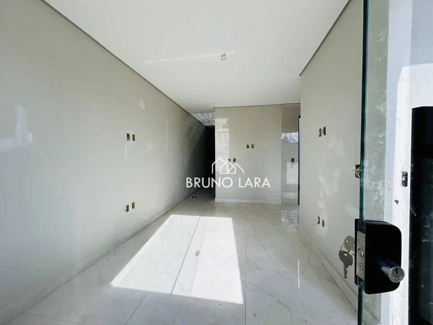 Foto 2 de Casa com 2 quartos à venda, 120m2 em Igarape - MG