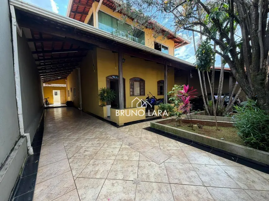 Foto 1 de Casa com 4 quartos à venda, 360m2 em Niterói, Betim - MG