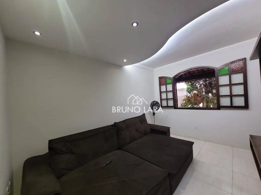 Foto 3 de Casa com 3 quartos para alugar, 360m2 em Igarape - MG