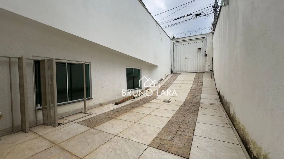 Foto 2 de Casa com 3 quartos à venda, 175m2 em Espírito Santo, Betim - MG