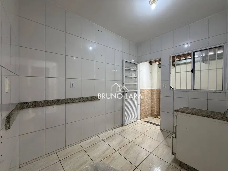 Foto 9 de Casa com 2 quartos à venda, 130m2 em Igarape - MG