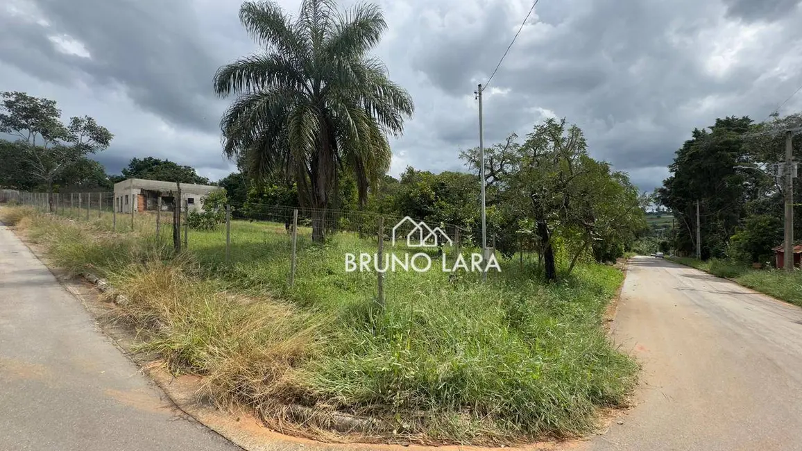 Foto 1 de Casa com 3 quartos à venda, 2000m2 em Igarape - MG