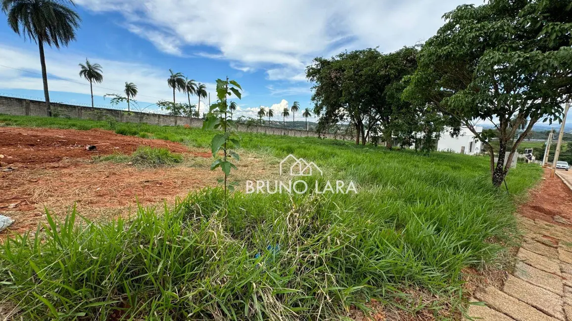 Foto 3 de Terreno / Lote à venda, 1023m2 em Igarape - MG