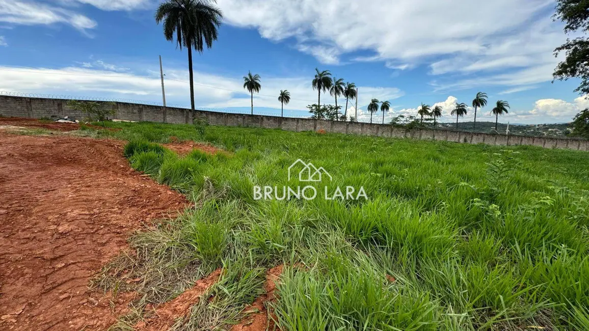 Foto 1 de Terreno / Lote à venda, 1023m2 em Igarape - MG