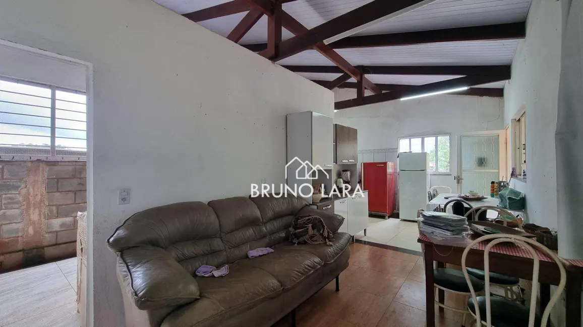 Foto 1 de Casa com 2 quartos para alugar, 1000m2 em Igarape - MG