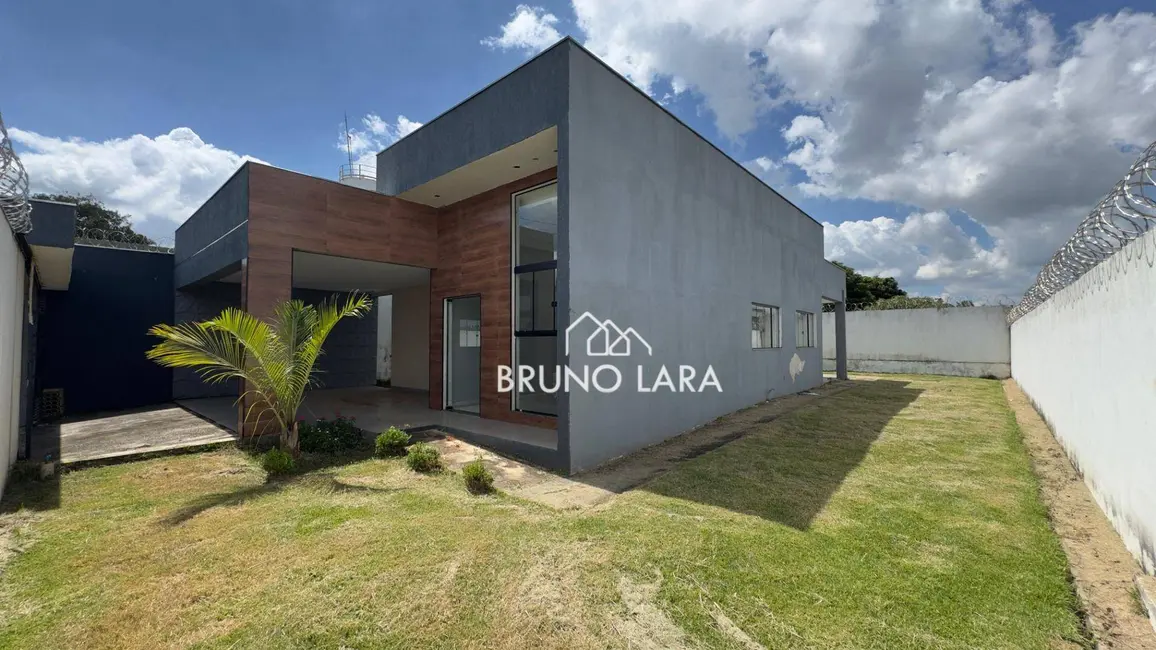 Foto 1 de Casa com 3 quartos à venda, 360m2 em Igarape - MG