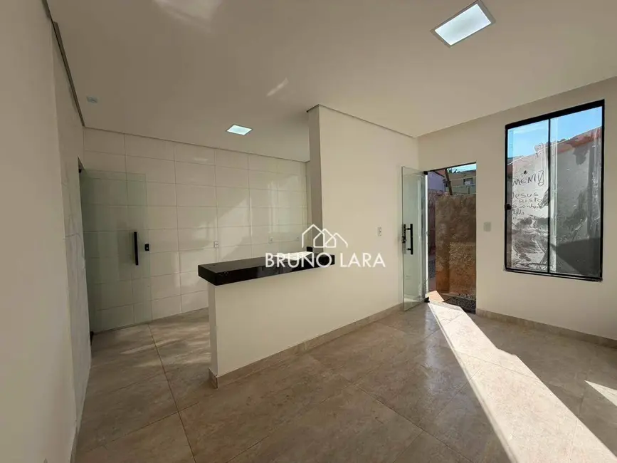 Casa com 2 quartos à venda, 120m2 em Sao Joaquim De Bicas - MG - imagem 3 Foto 3 de Casa com 2 quartos à venda, 120m2 em Sao Joaquim De Bicas - MG