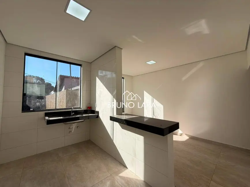 Casa com 2 quartos à venda, 120m2 em Sao Joaquim De Bicas - MG - imagem 5 Foto 5 de Casa com 2 quartos à venda, 120m2 em Sao Joaquim De Bicas - MG