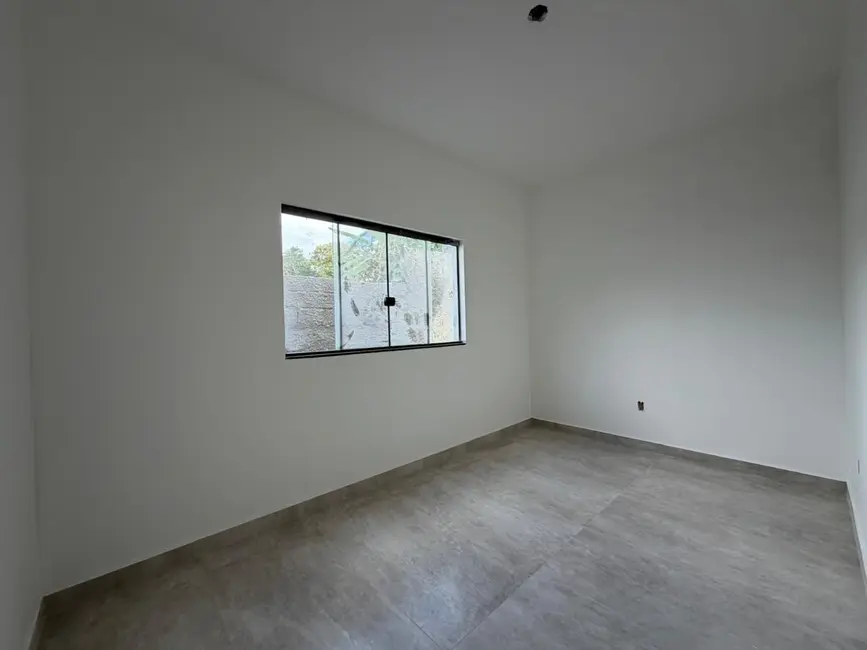 Foto 9 de Casa com 2 quartos à venda, 120m2 em Sao Joaquim De Bicas - MG