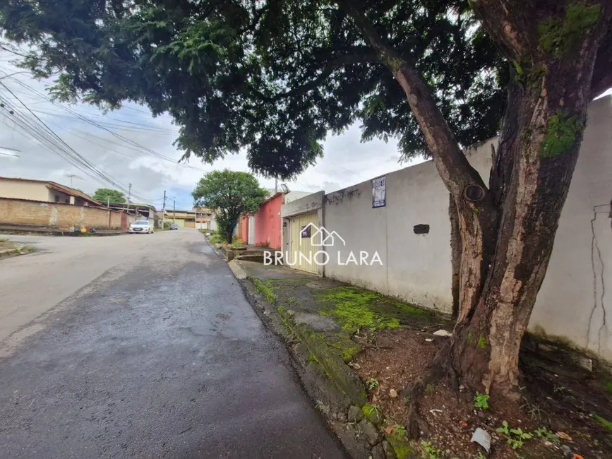 Foto 2 de Casa com 2 quartos à venda, 360m2 em Igarape - MG