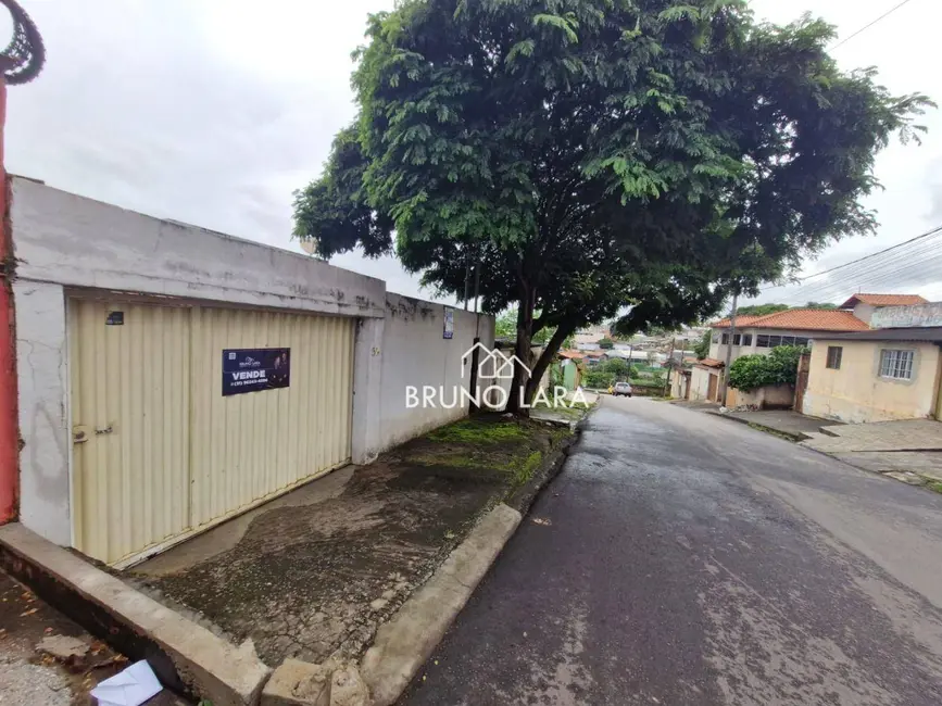 Foto 1 de Casa com 2 quartos à venda, 360m2 em Igarape - MG