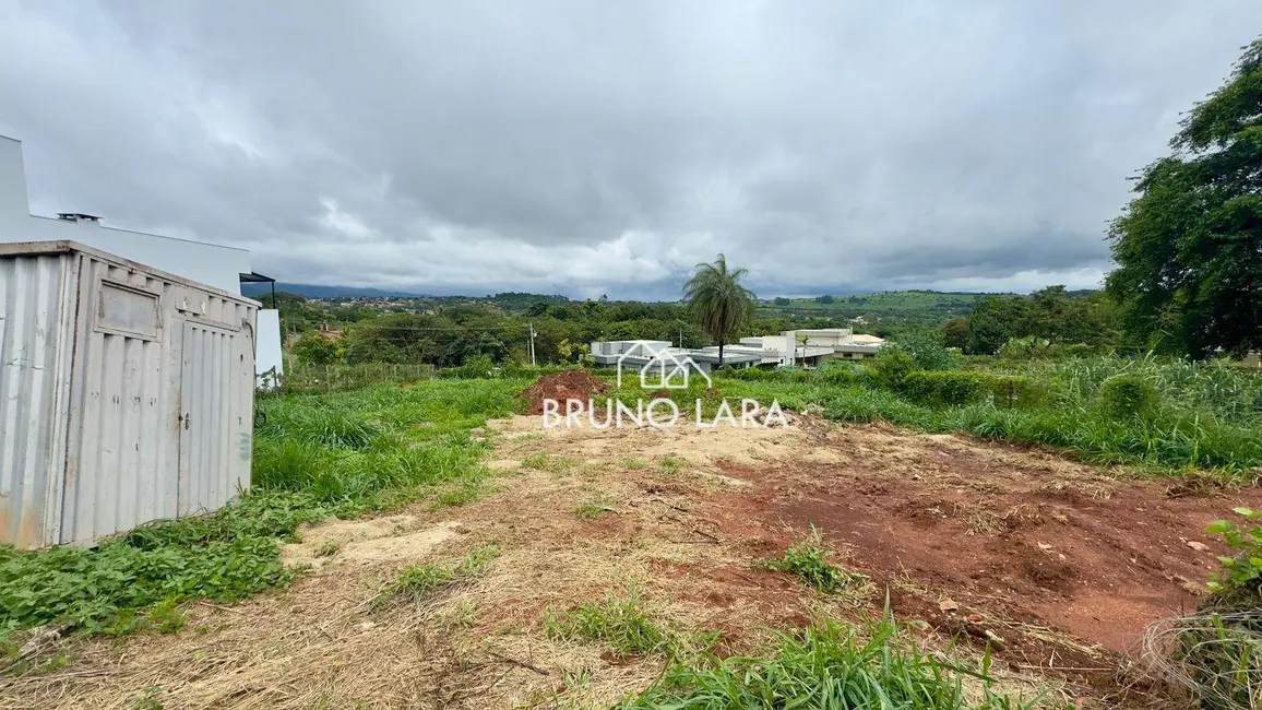 Foto 3 de Terreno / Lote à venda, 1033m2 em Igarape - MG