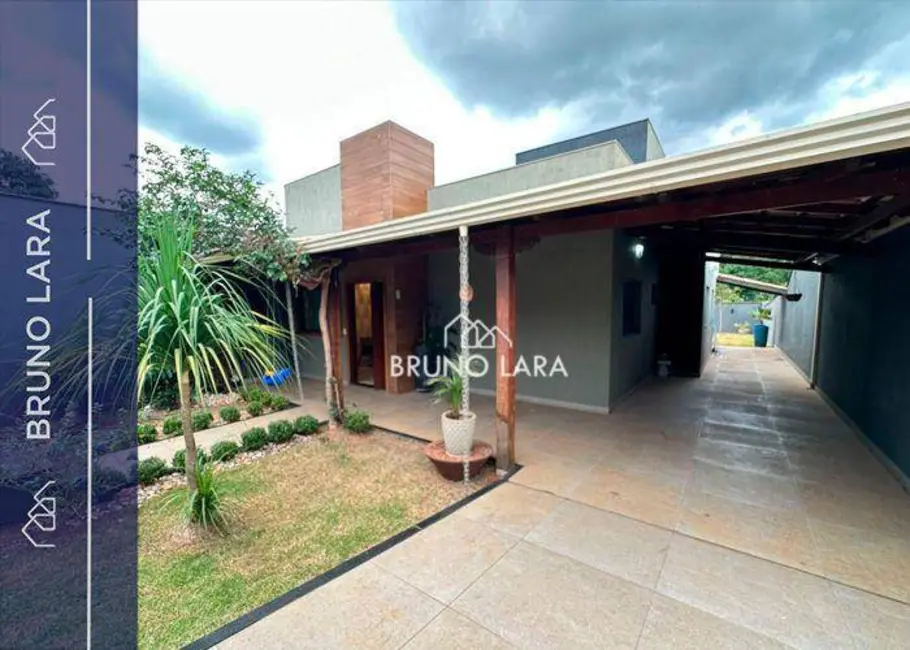 Foto 1 de Casa com 3 quartos à venda, 360m2 em Igarape - MG