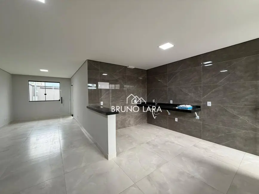 Foto 3 de Casa com 3 quartos à venda, 204m2 em Monte Verde, Betim - MG