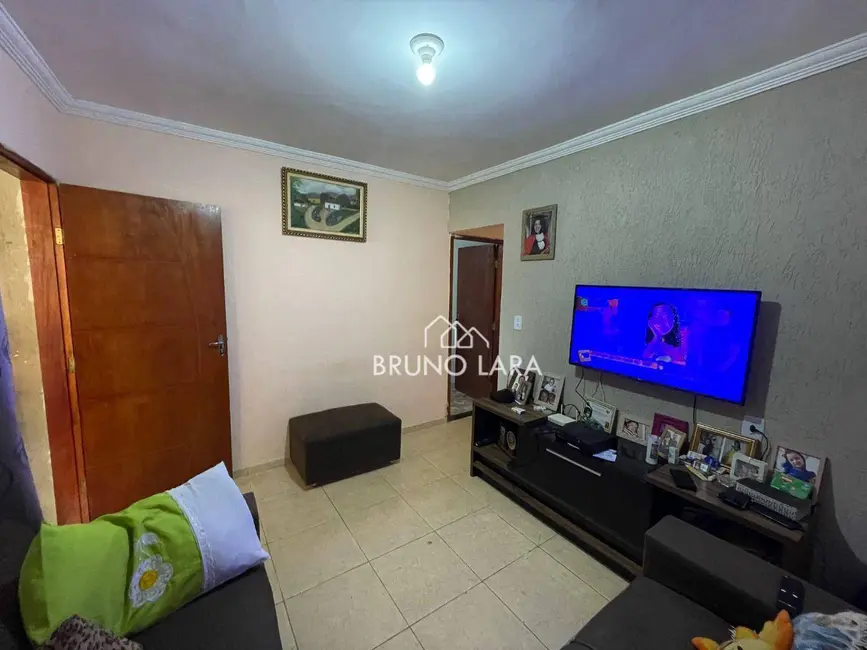 Foto 2 de Casa com 3 quartos à venda, 360m2 em Igarape - MG