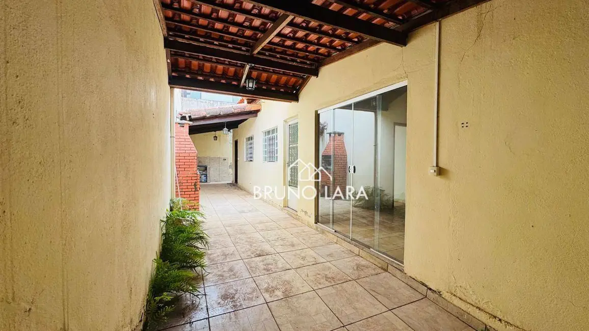 Foto 2 de Casa com 2 quartos para alugar, 100m2 em Igarape - MG