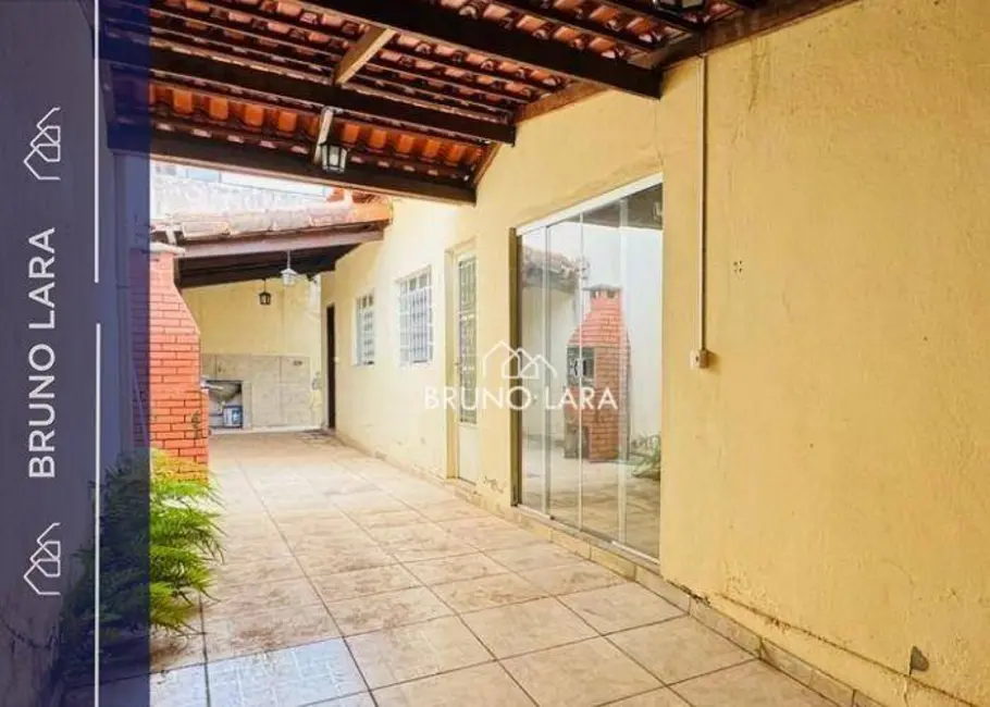 Foto 1 de Casa com 2 quartos para alugar, 100m2 em Igarape - MG