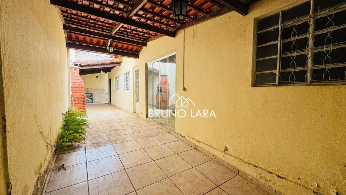 Foto 1 de Casa com 2 quartos para alugar, 100m2 em Igarape - MG