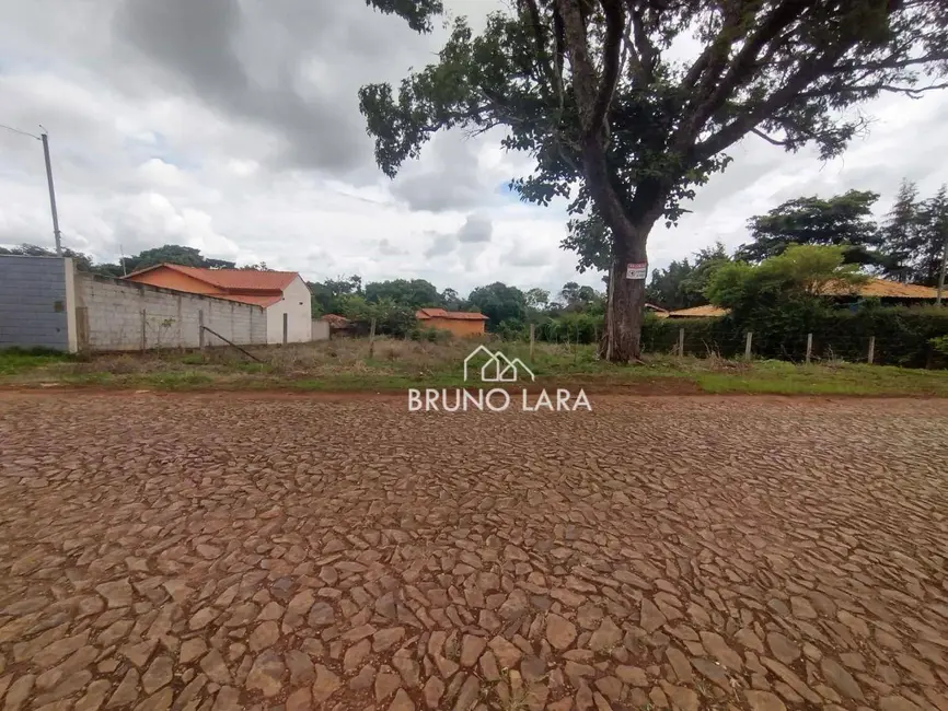 Foto 3 de Terreno / Lote à venda, 1000m2 em Igarape - MG