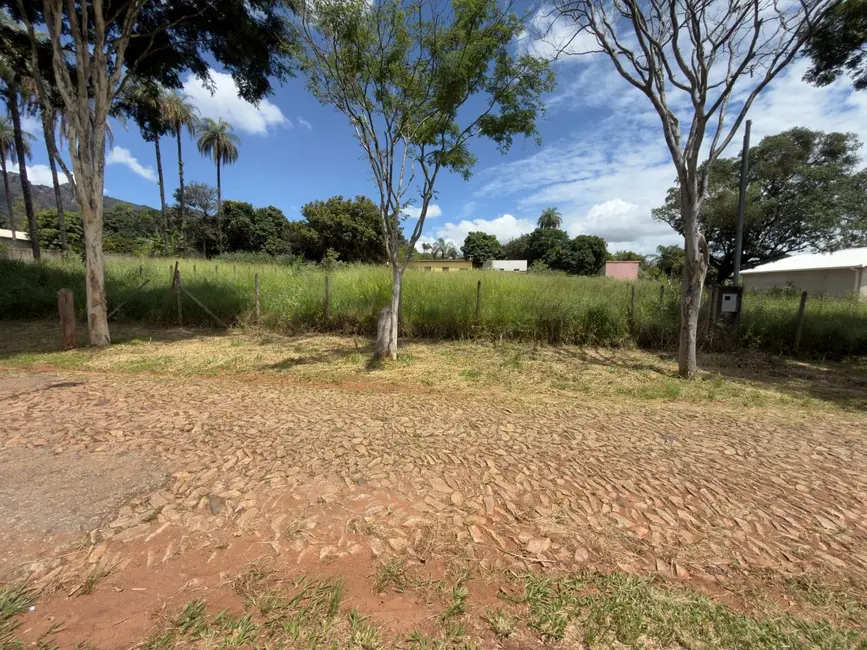 Foto 3 de Terreno / Lote à venda, 1000m2 em Igarape - MG