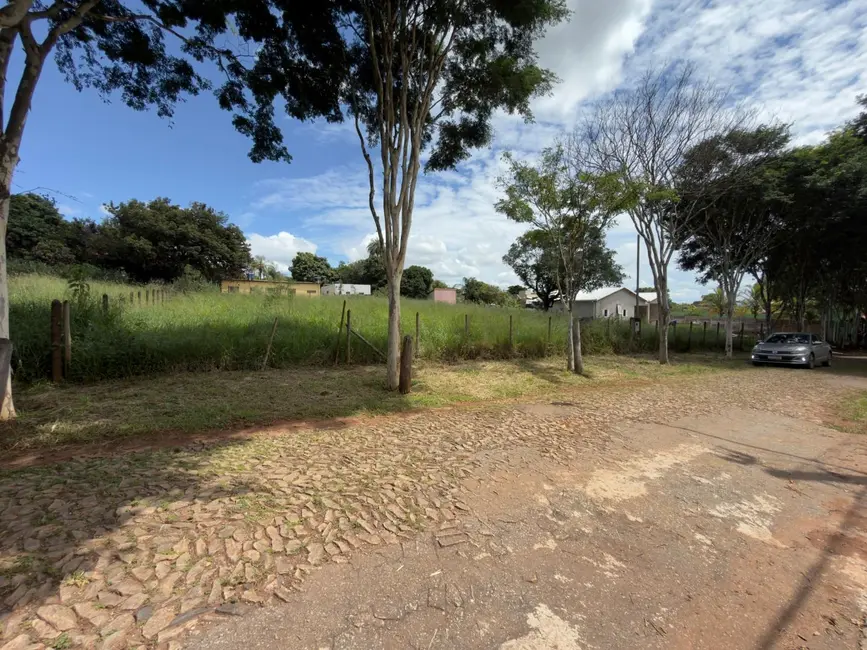 Foto 1 de Terreno / Lote à venda, 1000m2 em Igarape - MG