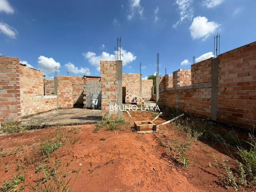 Foto 2 de Terreno / Lote à venda, 1276m2 em Igarape - MG