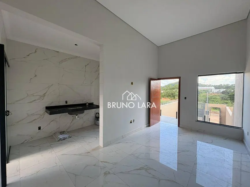 Foto 2 de Casa com 3 quartos à venda, 150m2 em Betim - MG