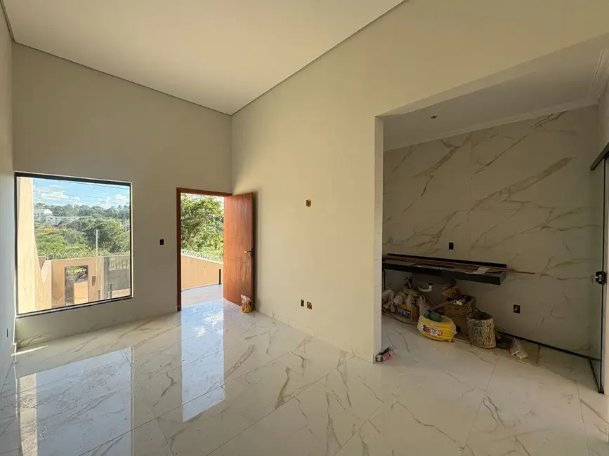 Foto 2 de Casa com 3 quartos à venda, 150m2 em Betim - MG