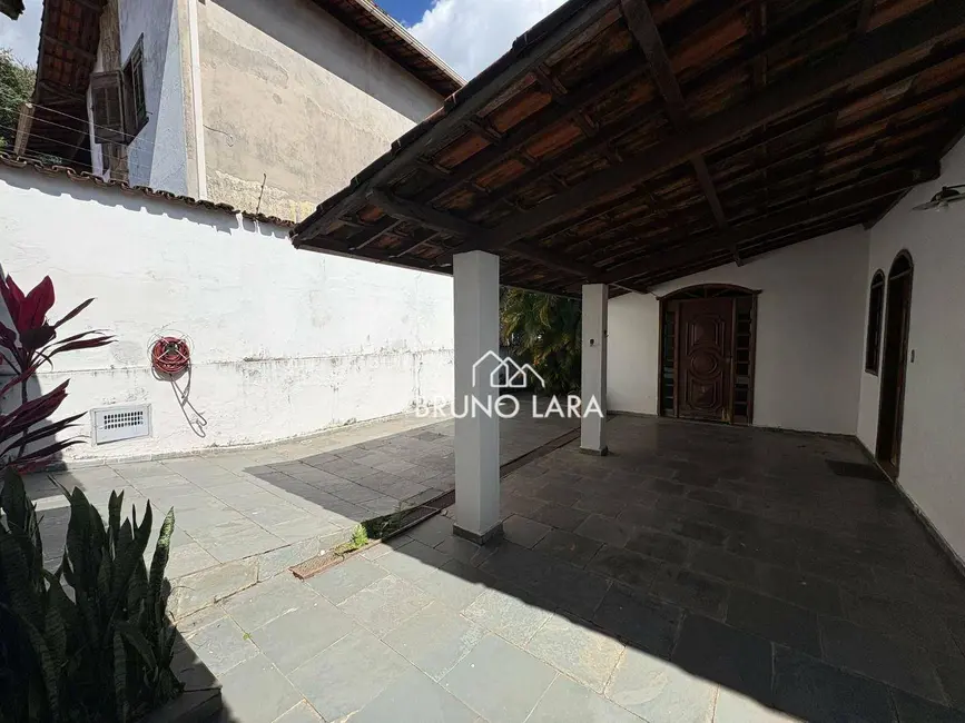 Foto 3 de Casa com 4 quartos à venda, 300m2 em Filadélfia, Betim - MG