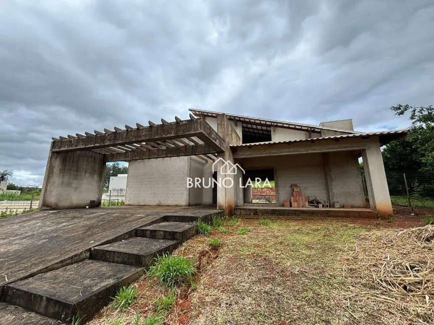 Foto 2 de Casa de Condomínio com 4 quartos à venda, 1200m2 em Igarape - MG